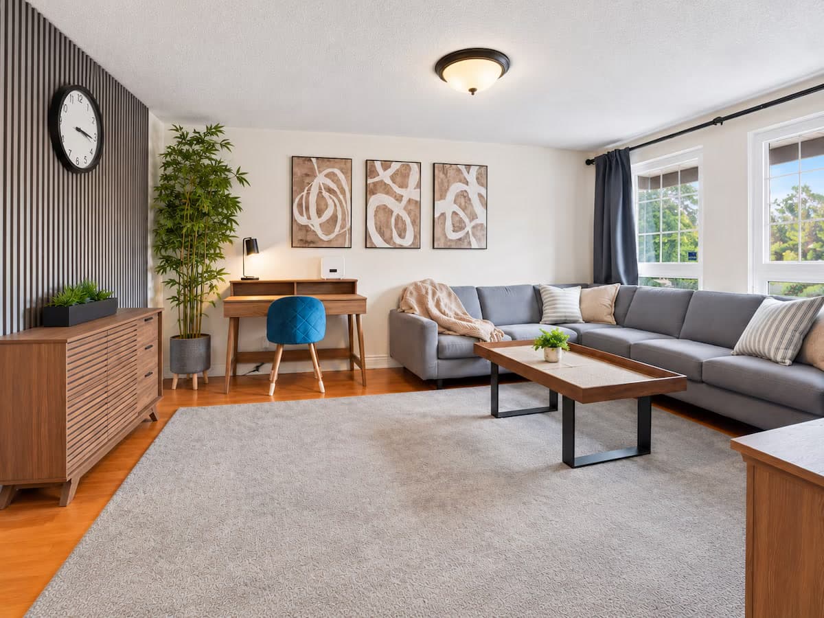 Scarborough 1 — Living room