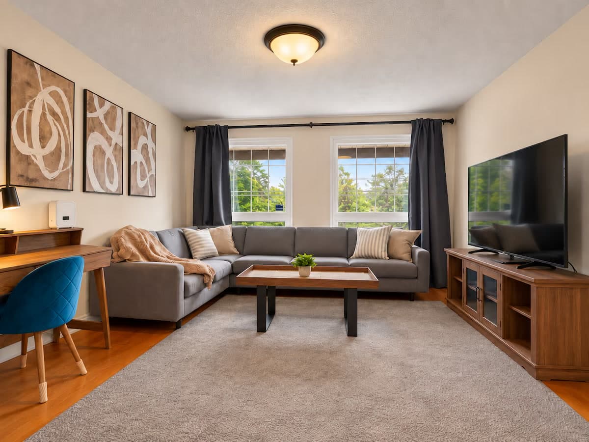 Scarborough 1 — Living room