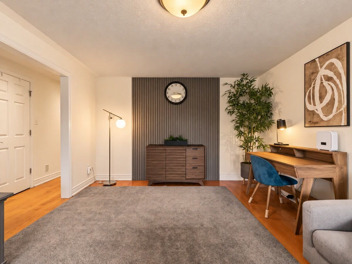 Scarborough 1 — Living room